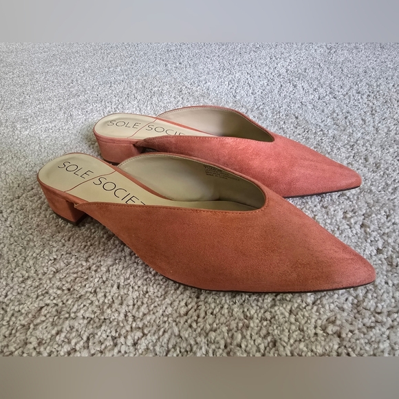 Sole Society Marlessa Slip Ons 7.5M Coral Suede Leather Pointed Toe Shoes - Picture 1 of 9